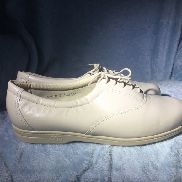 Women’s Comfort Shoes by SAS SIZE 10 and 1/2 - Picture 5 of 14